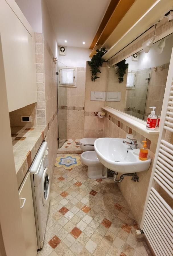 Ca Della Pieta Apartment Venesia Bagian luar foto