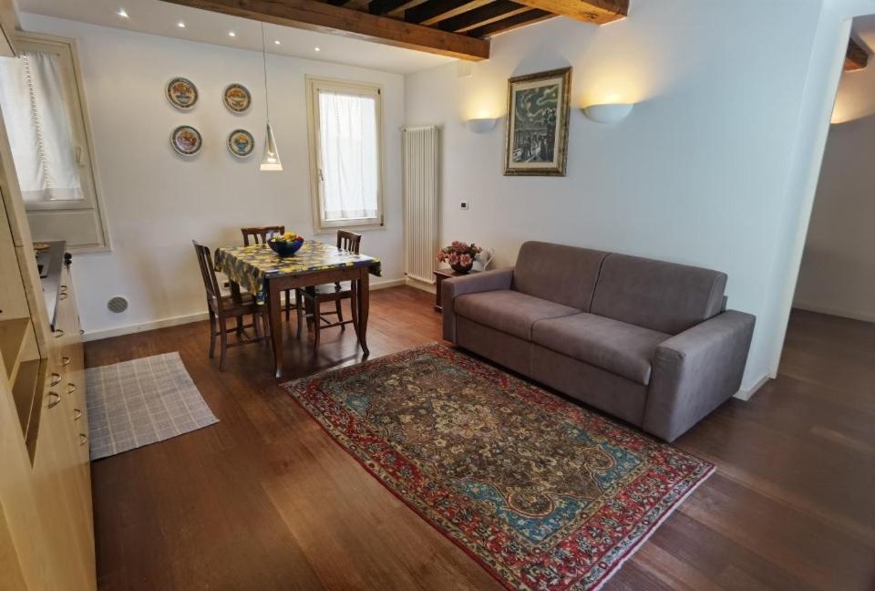Ca Della Pieta Apartment Venesia Bagian luar foto
